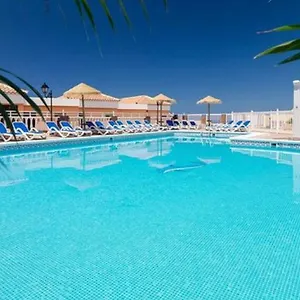 paradise-court-costa-adeje-tenerife.adeje-hotels.com/